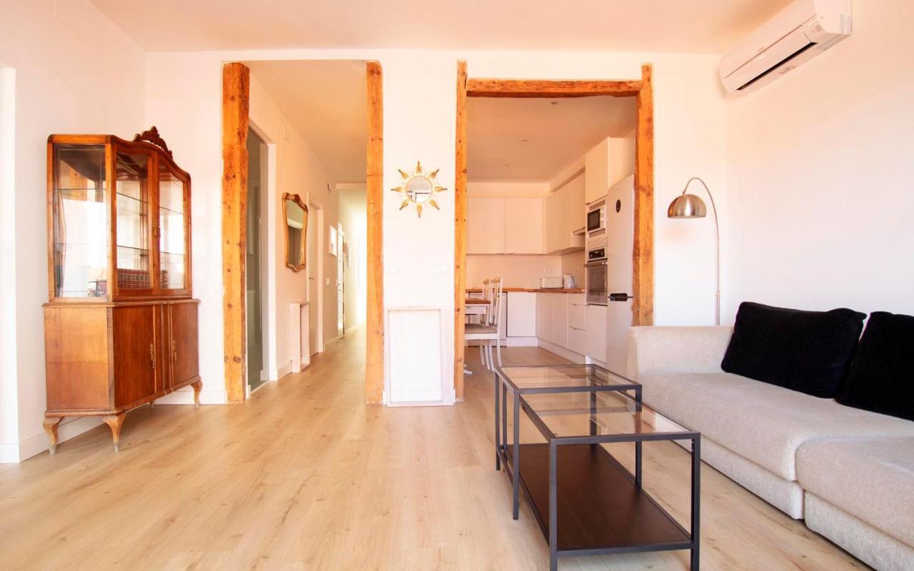 Cozy & Stylish Apartment In The Center Madrid Bagian luar foto