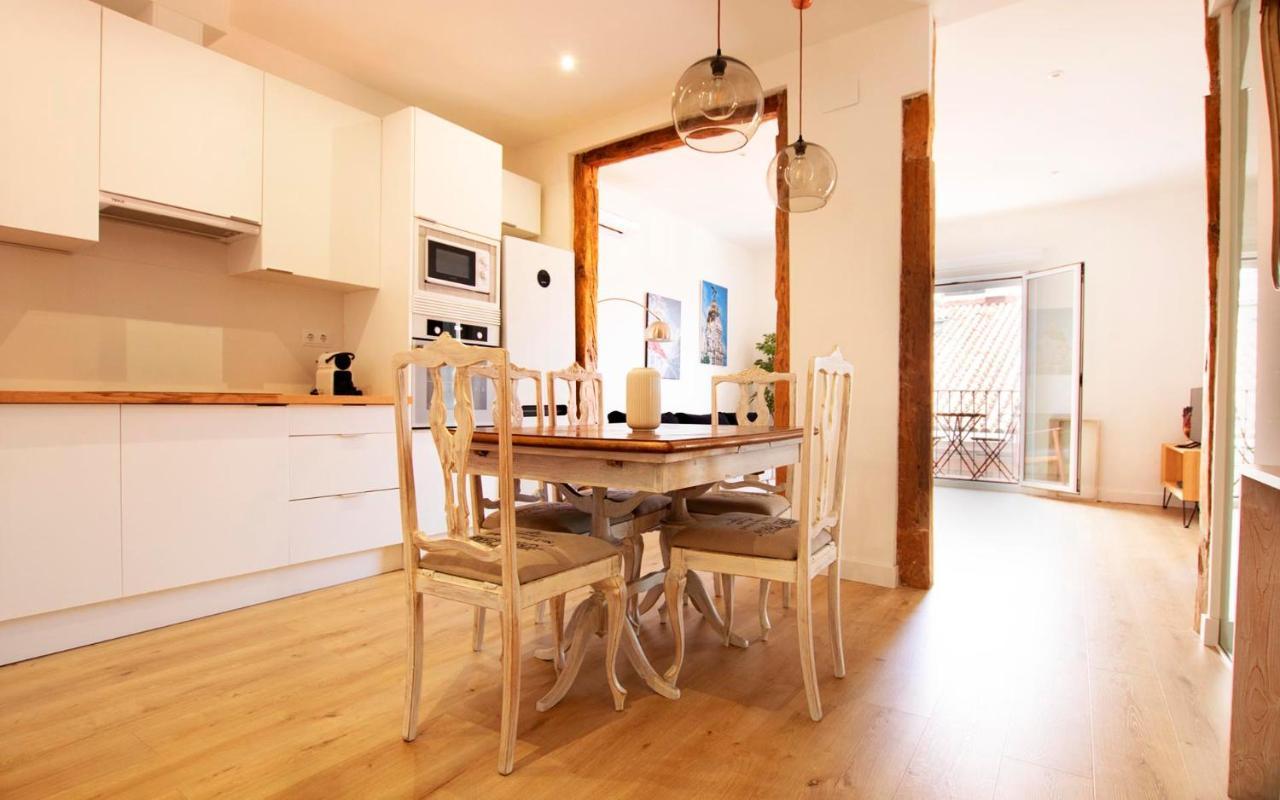 Cozy & Stylish Apartment In The Center Madrid Bagian luar foto